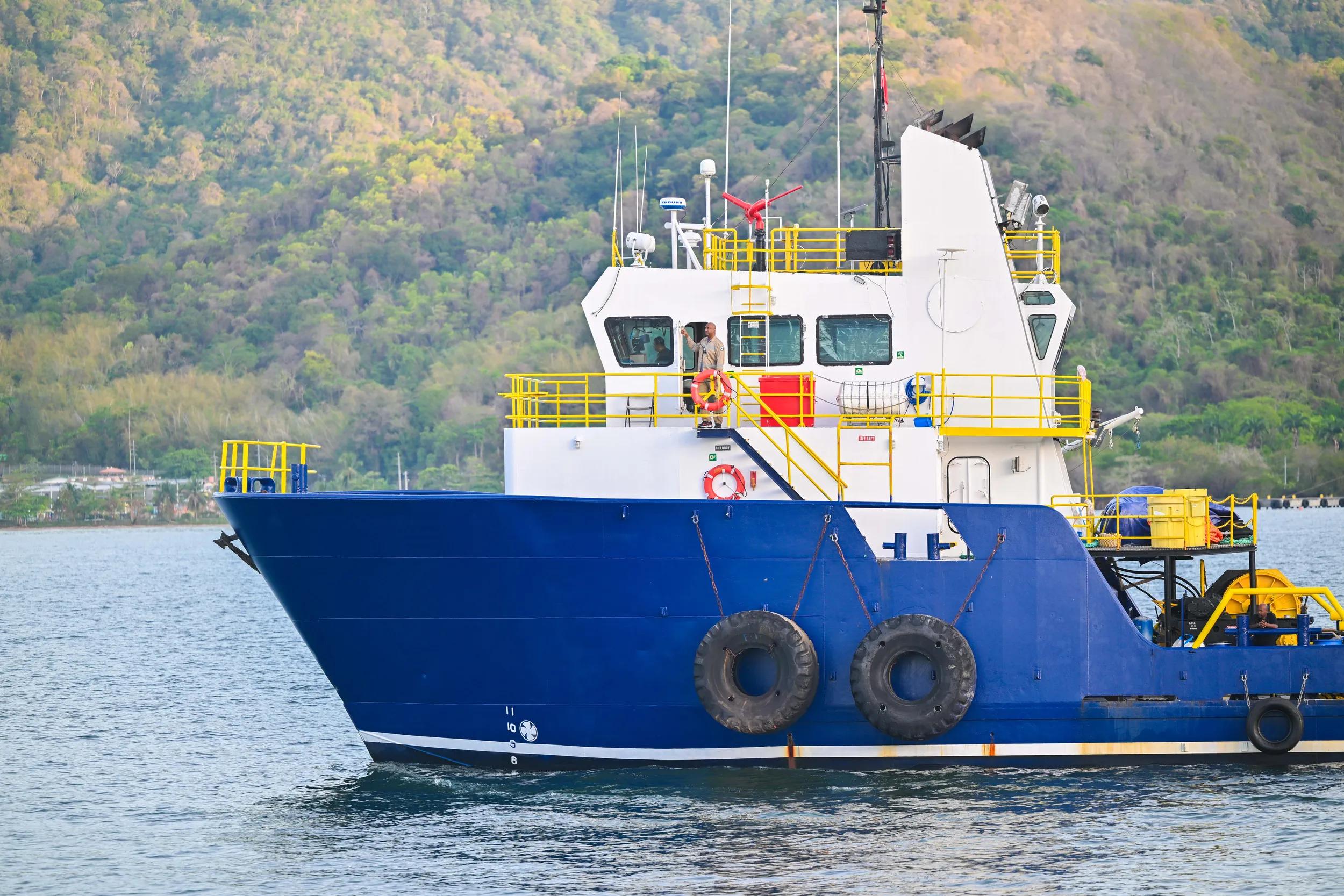 used supply vessel 07840 (2)