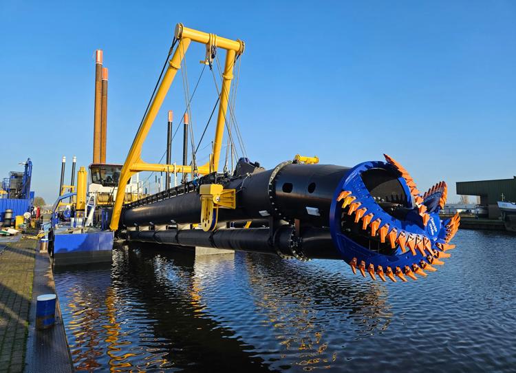 Damen delivers second CSD 600 in record time from stock teaser