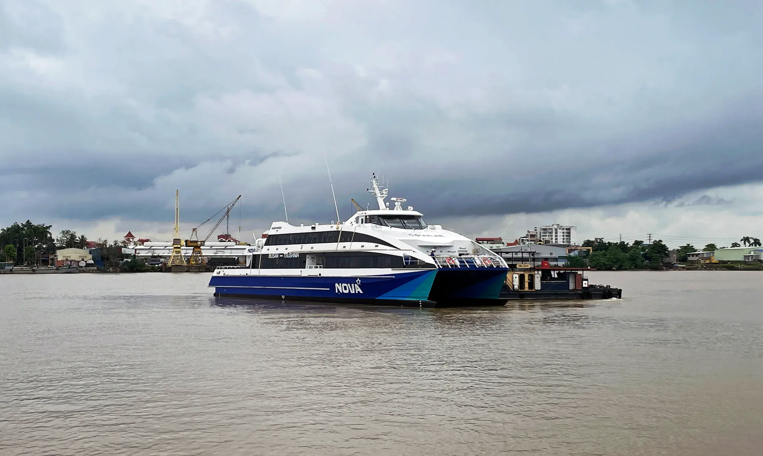 Damen facilitates rapid delivery of FF 4212 to South Korea’s Starline Co teaser