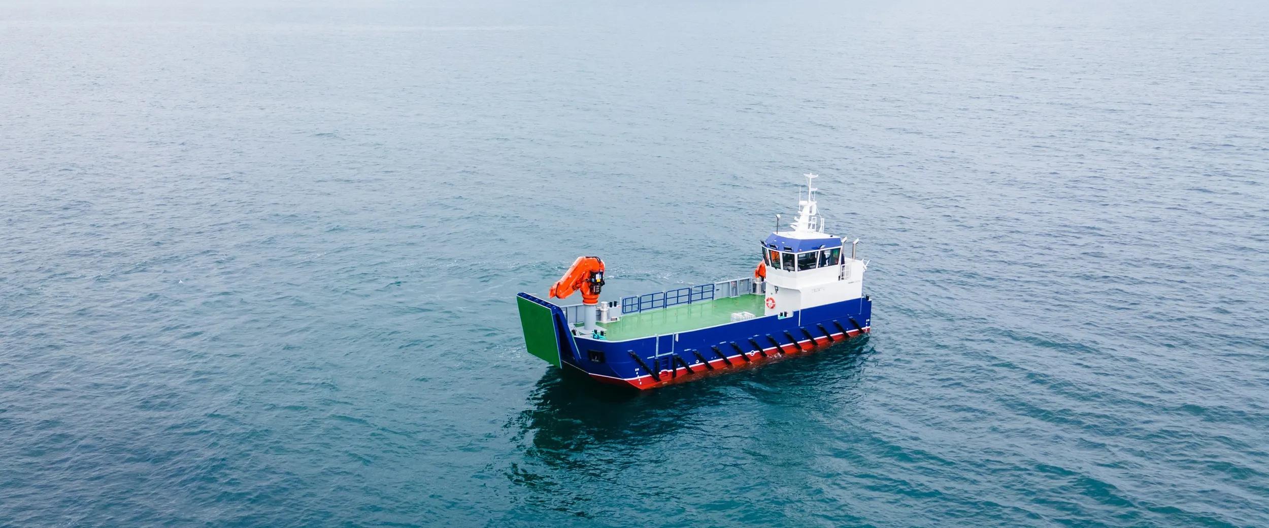 landing utility vessel 2208 (top)