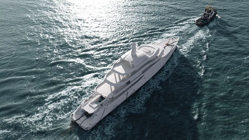 Amels 80 Sold Shortly After Arrival in Vlissingen