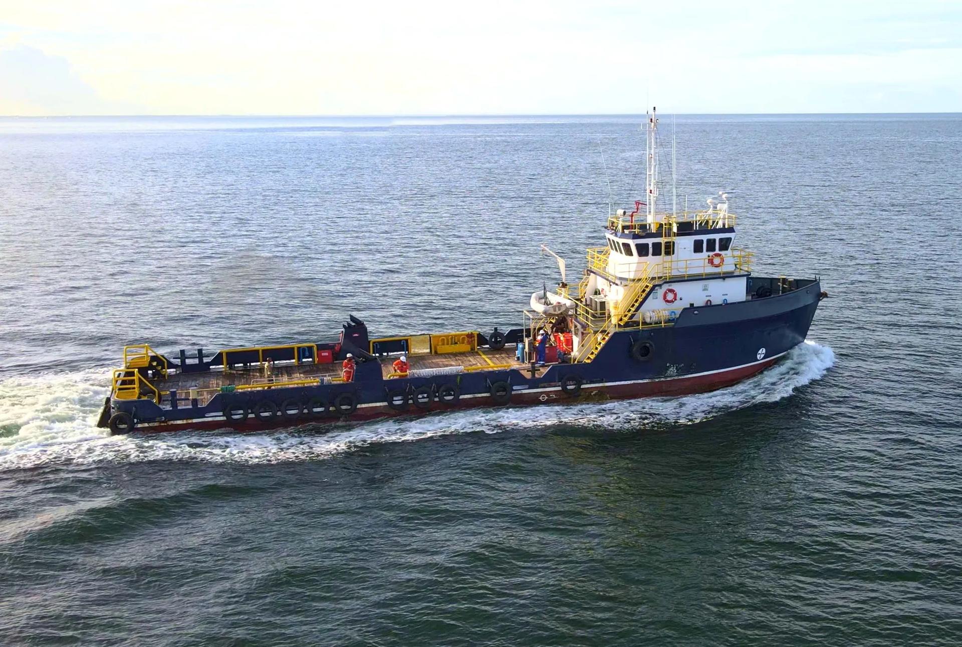 used offshore utility vessel 07839 (1)