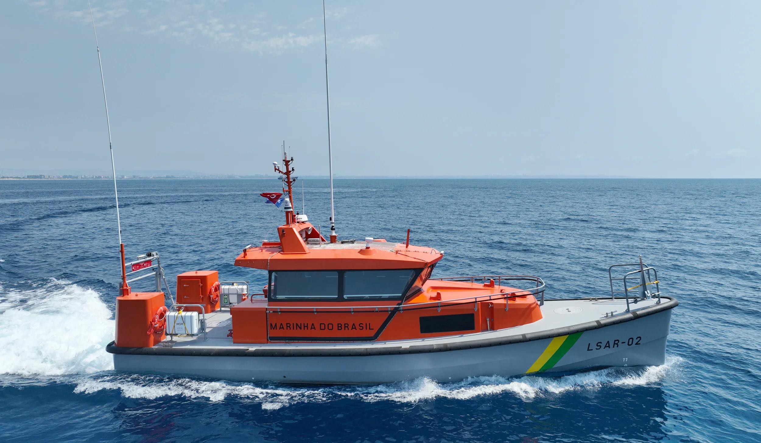 Two Damen SARs 1605 FRP enter service with Brazilian Navy top