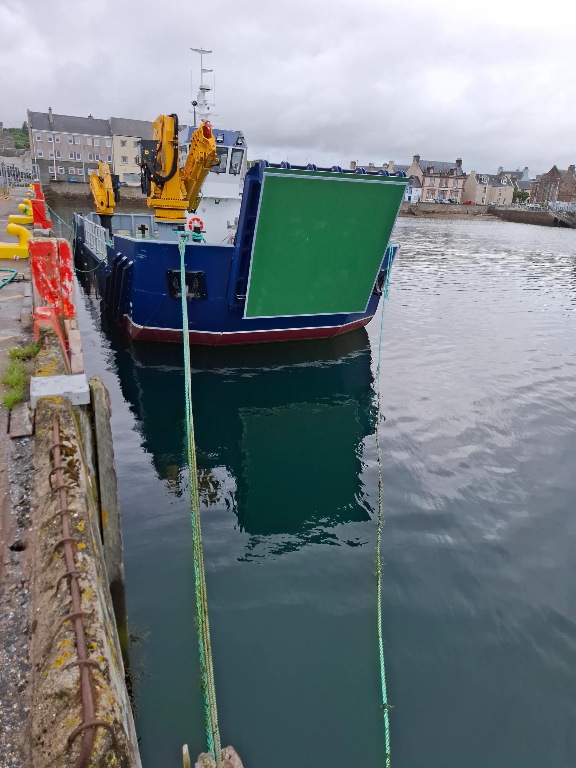 landing utility vessel 2208 (7)