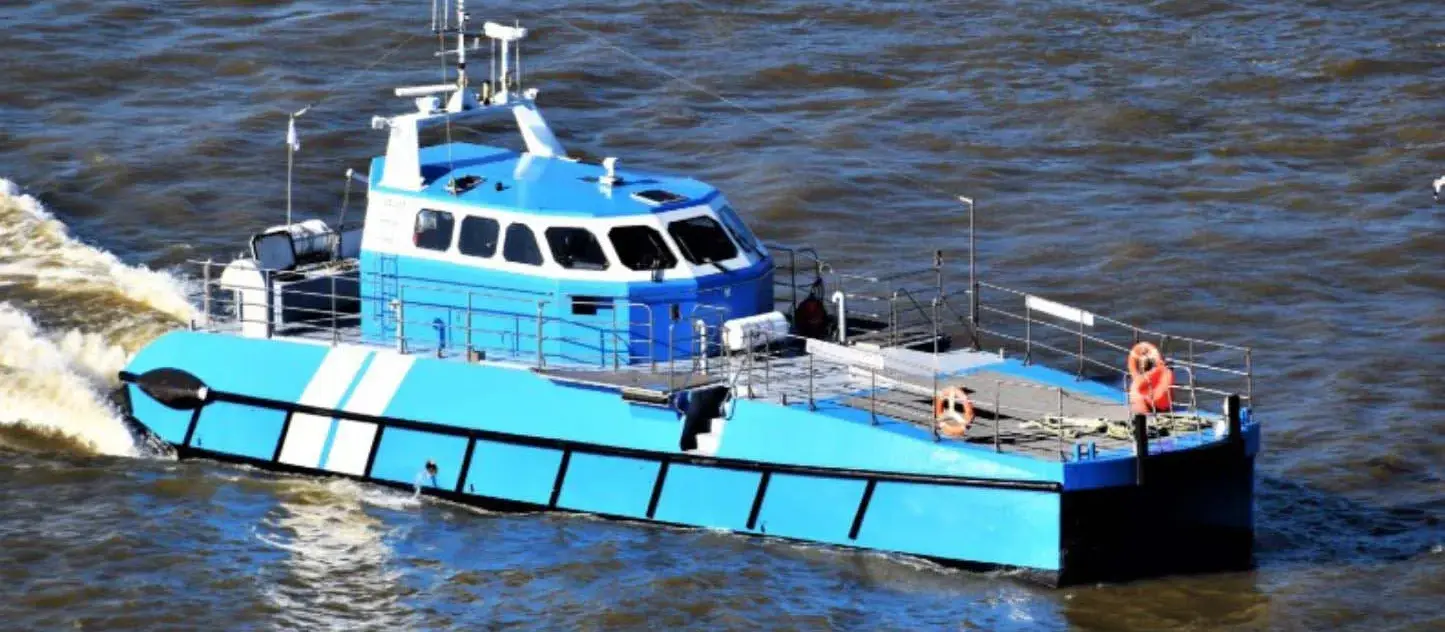 used crewboat / windfarm support vessel (top)