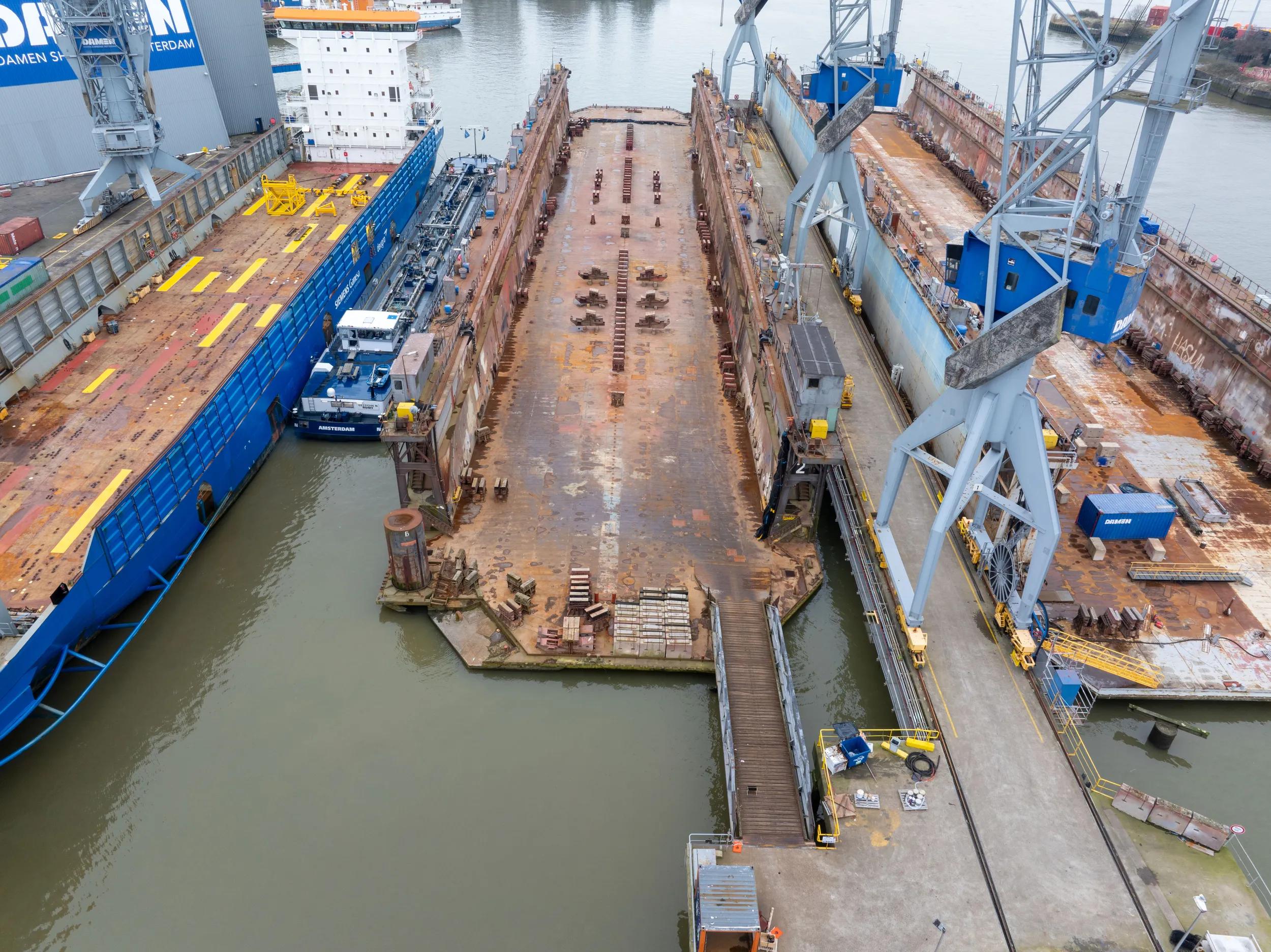 Used floating drydock