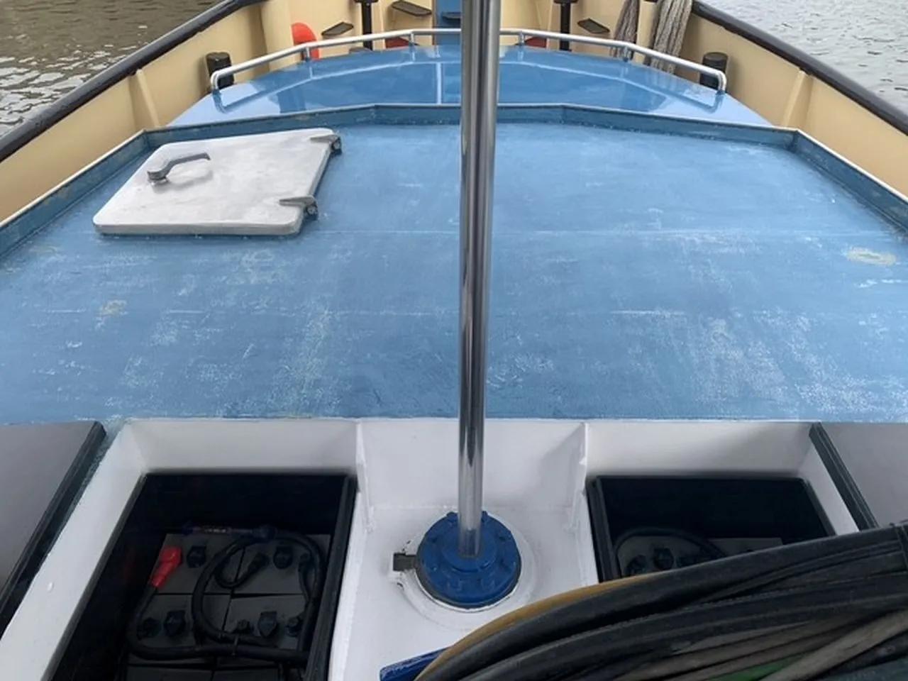 used push boat 07844 (4)