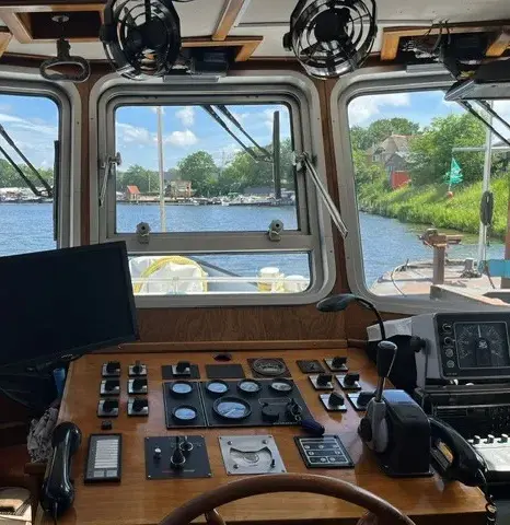 used tugboat 07833 (4)