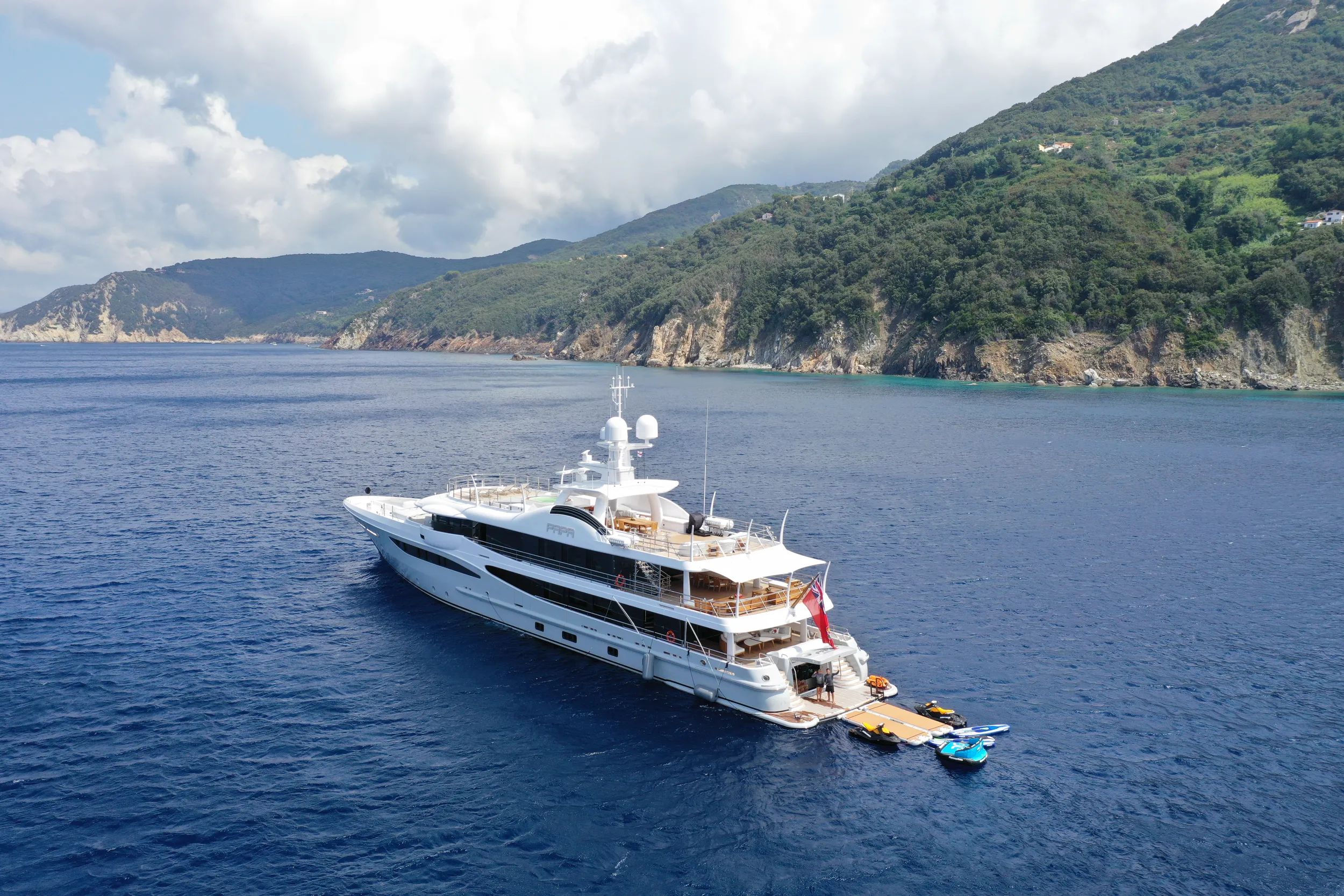 Superyacht PAPA for anchor