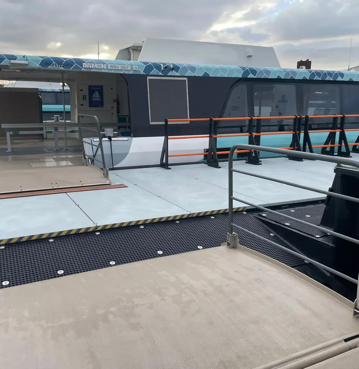 hdpe jetty 3006 (2)
