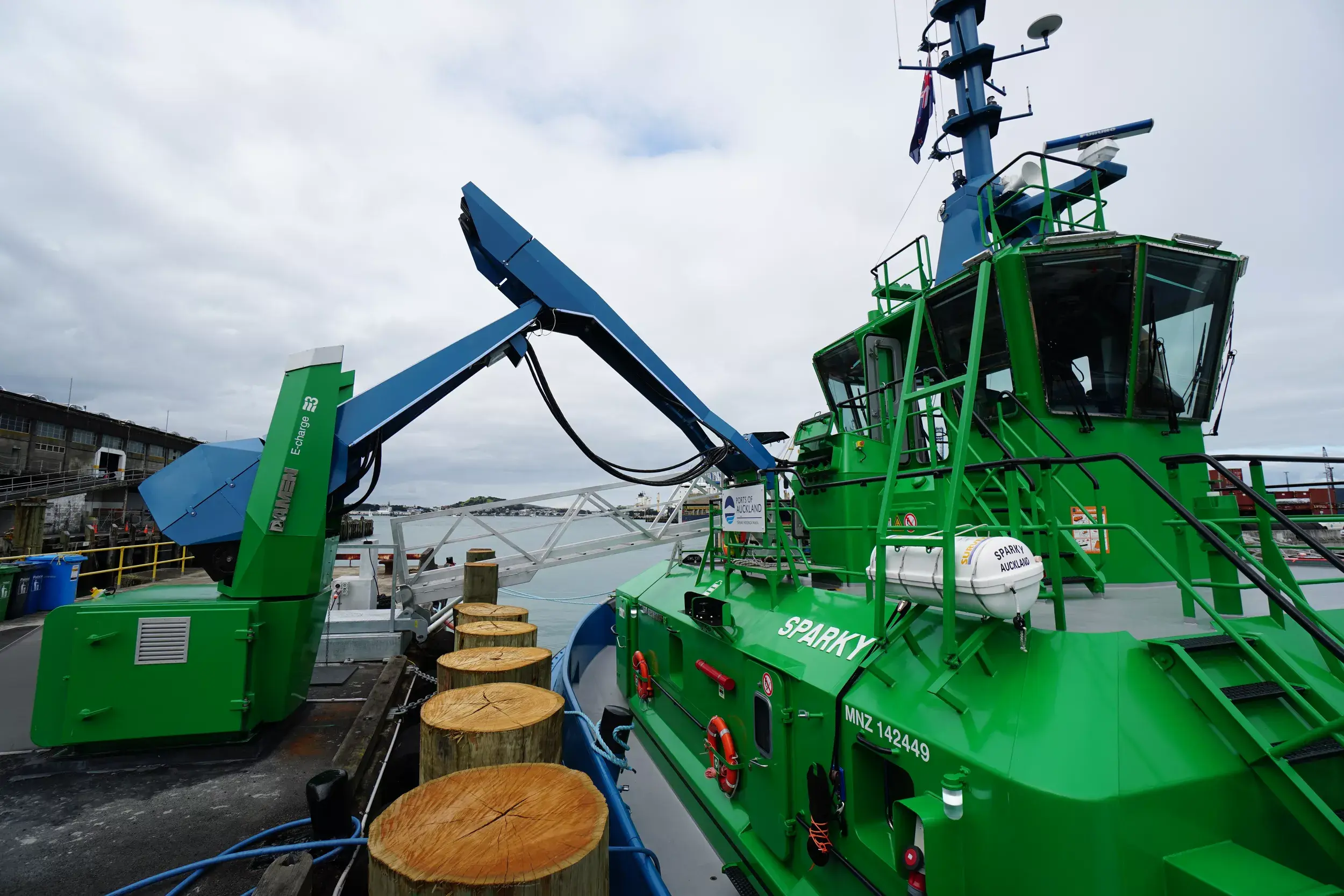 The Damen RSD-E Tug - a sustainable towing force