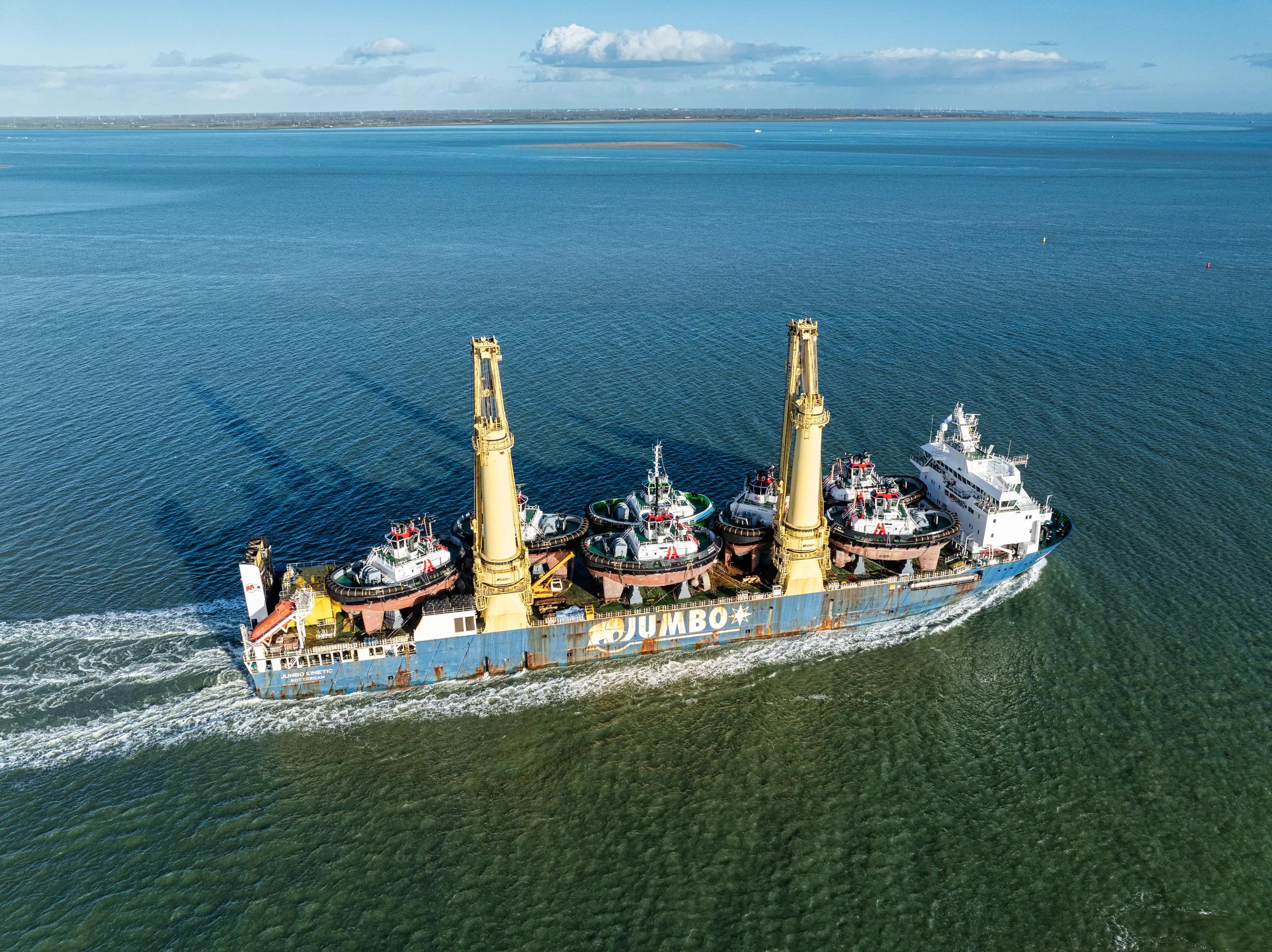 Damen delivers Europe’s first fully electric tug to Port of Antwerp-Bruges