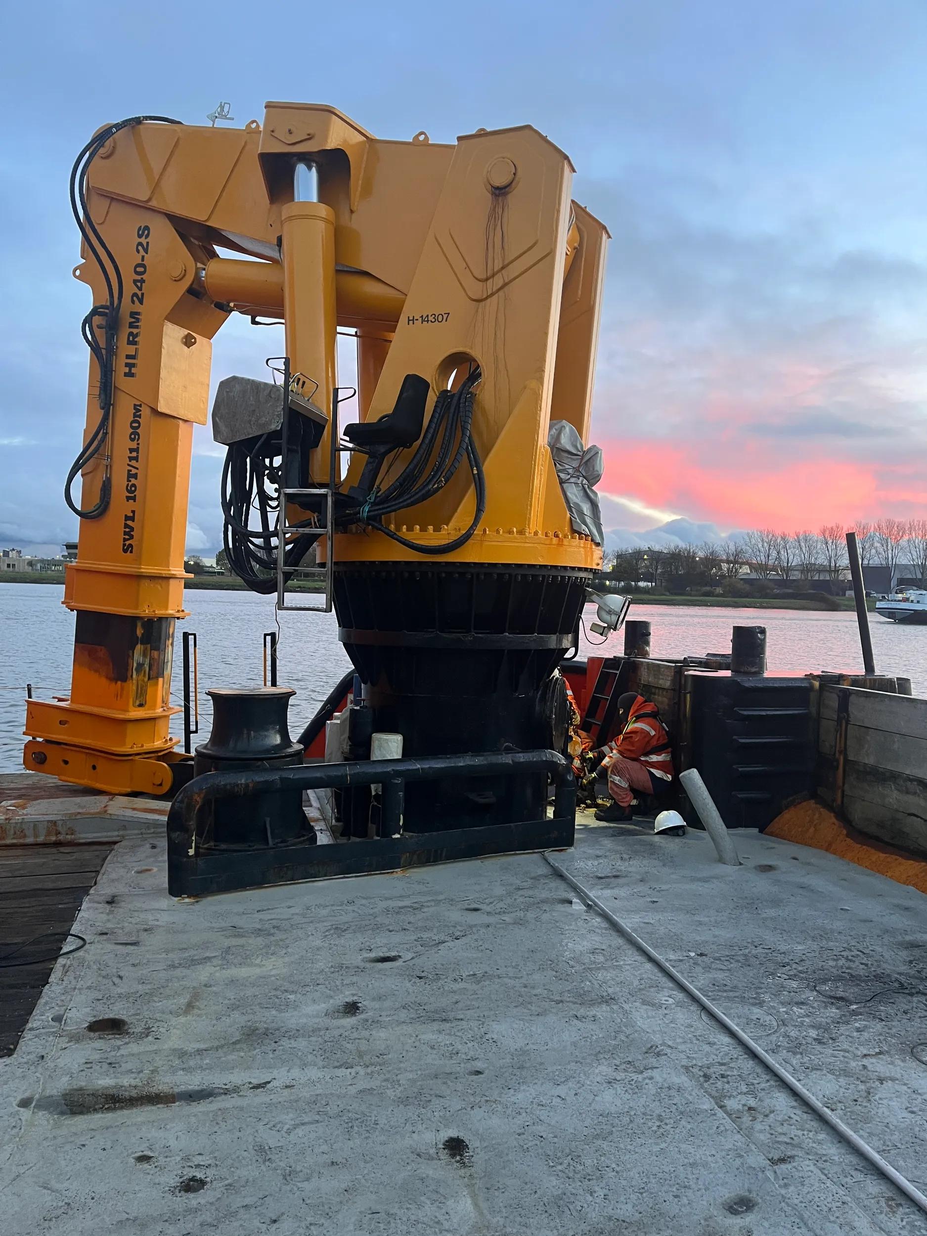 used multicat vessel 2611 (2)