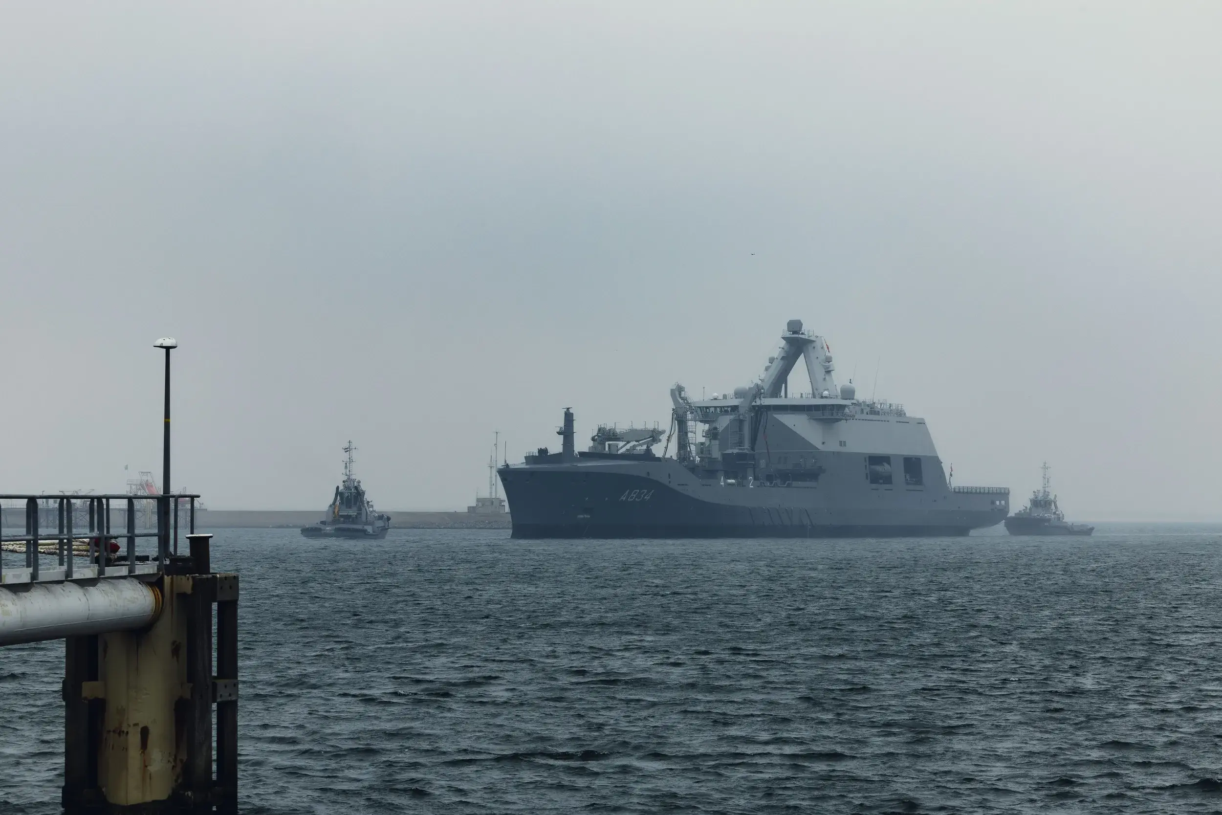 Damen Naval draagt nieuwe Combat Support Ship Den Helder over aan COMMIT teaser