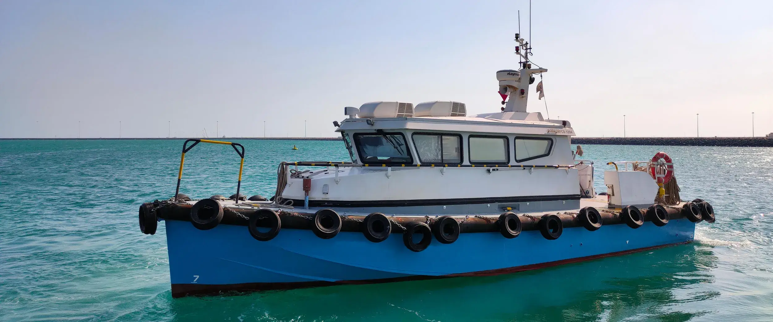 fast crew supply vessel 1204 07673 (top)