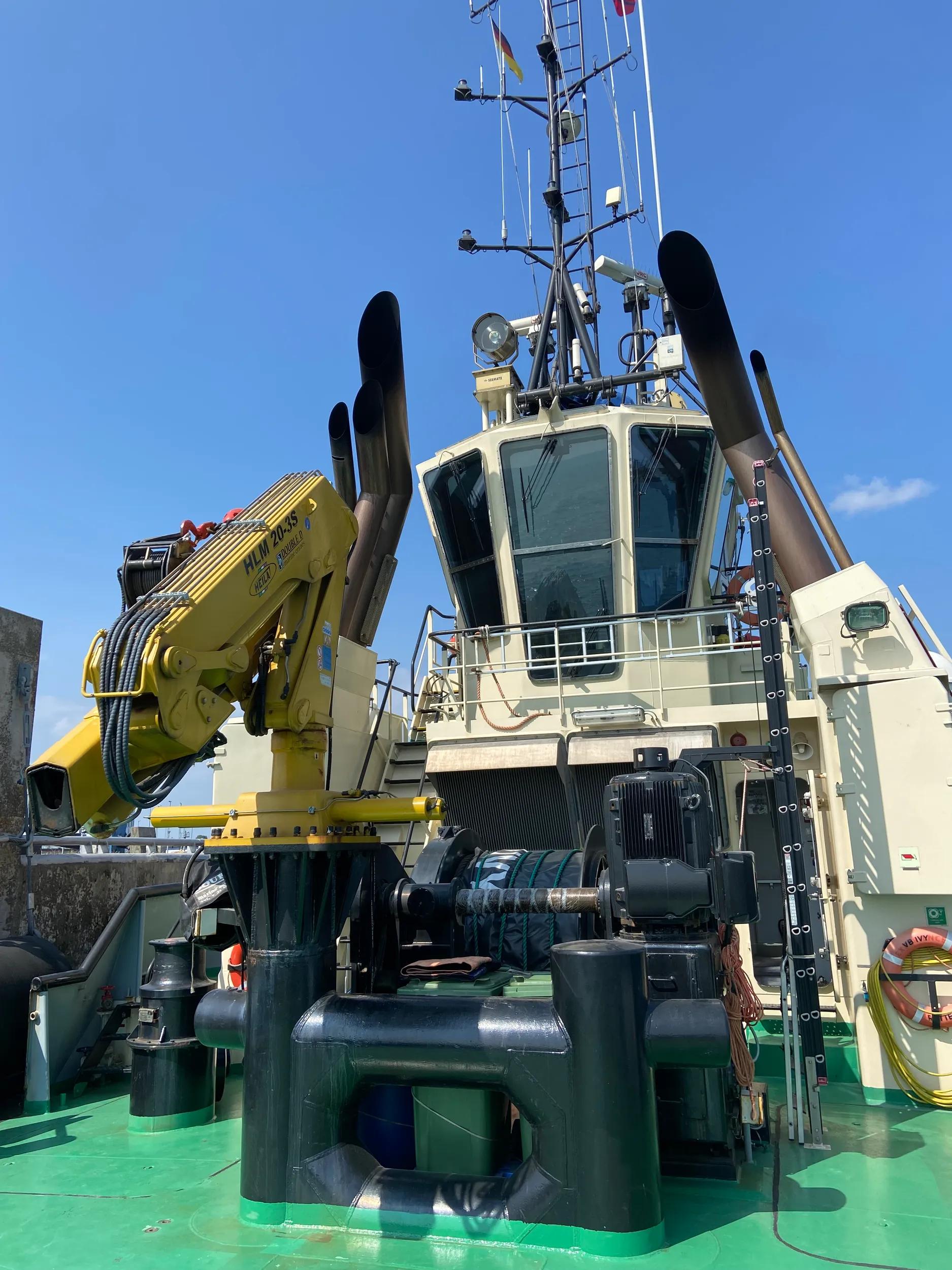 used asd tug 2810 (4)
