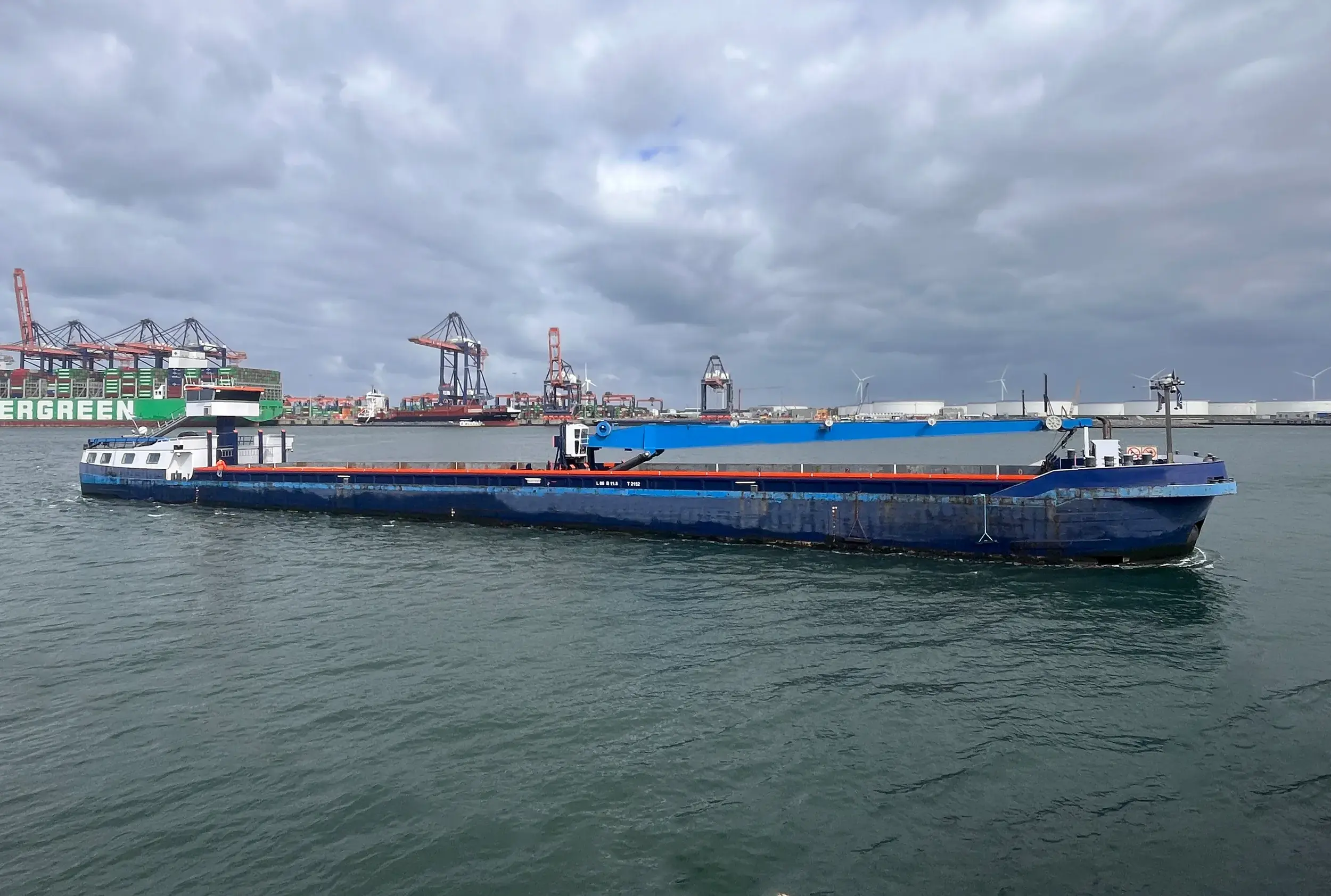 Used Inland Container Barge for sale 07633 (1)