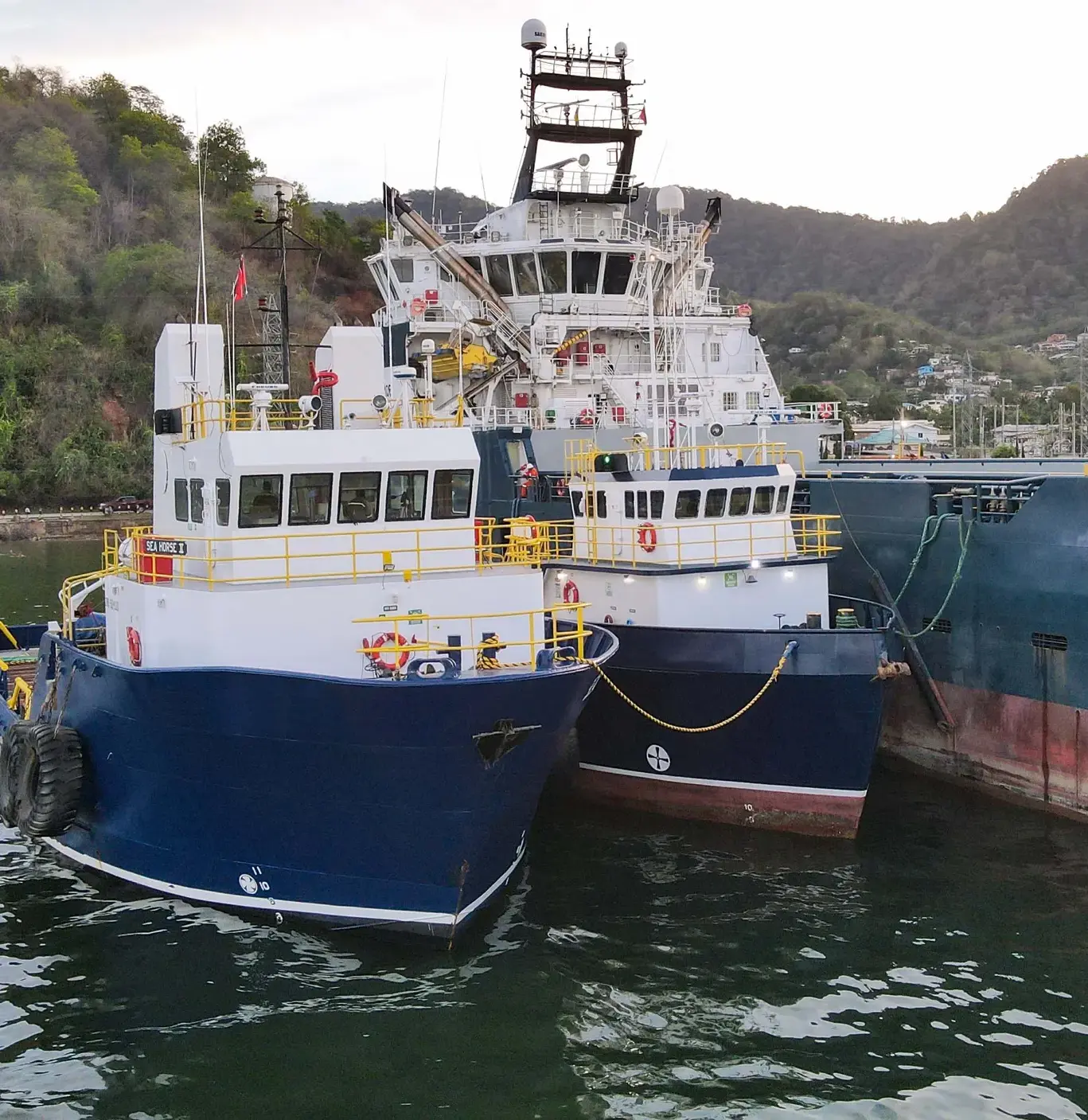 used supply vessel 07840 (3)