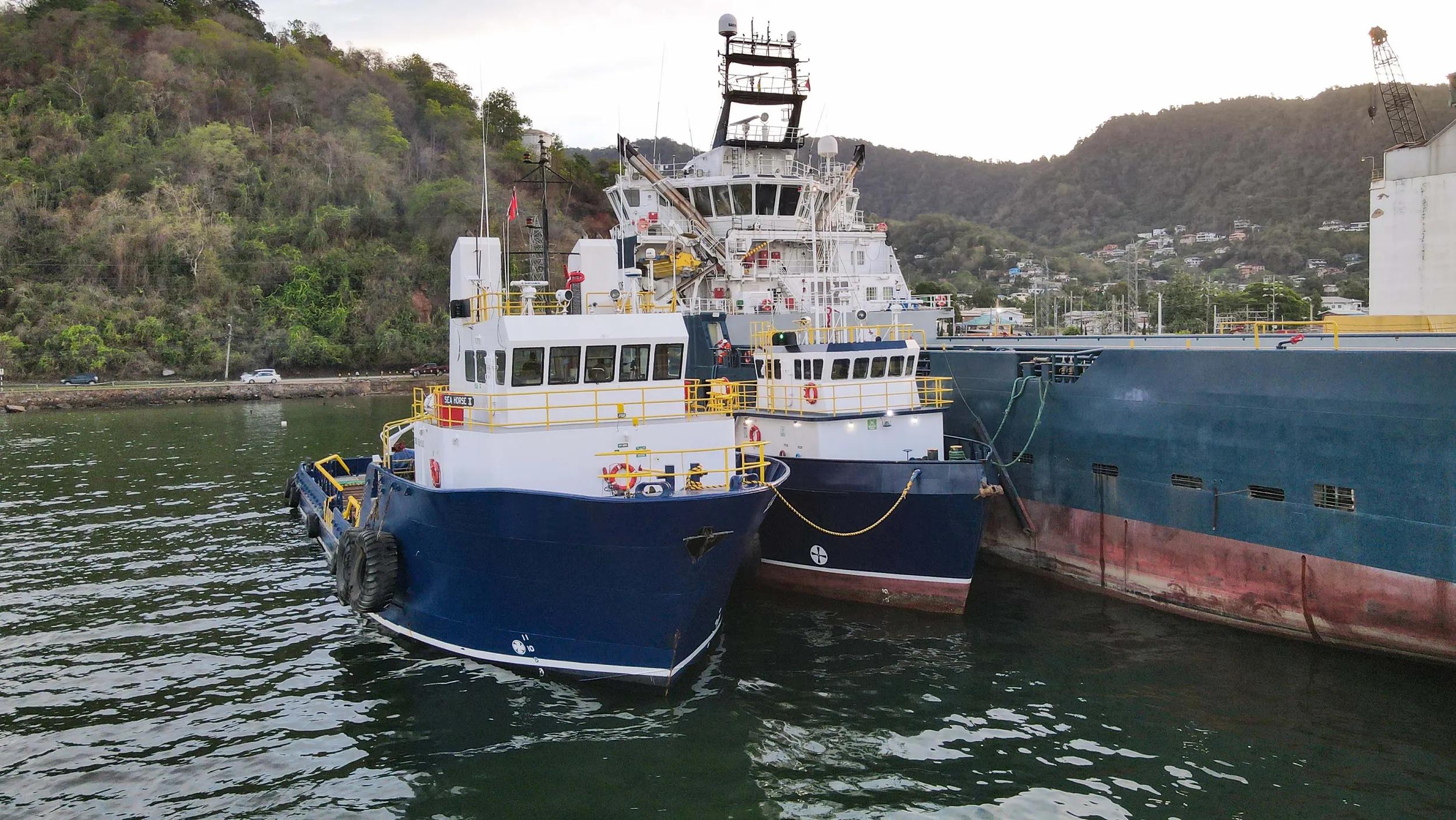 used supply vessel 07840 (3)