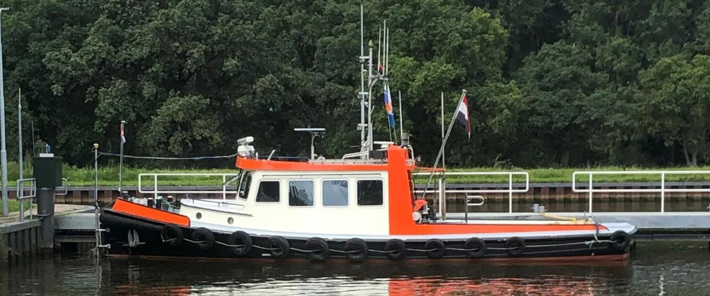 used tugboat 07834 (top)
