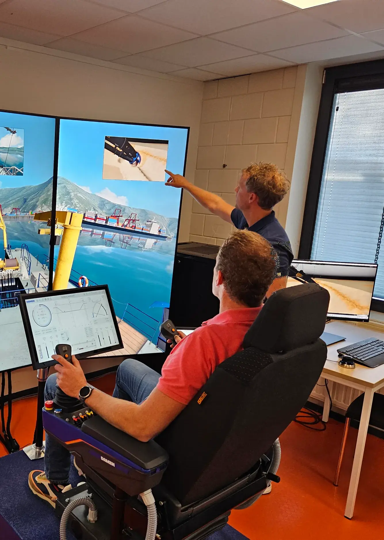 CSD Training Simulator - a highly realistic dredge simulator highlight