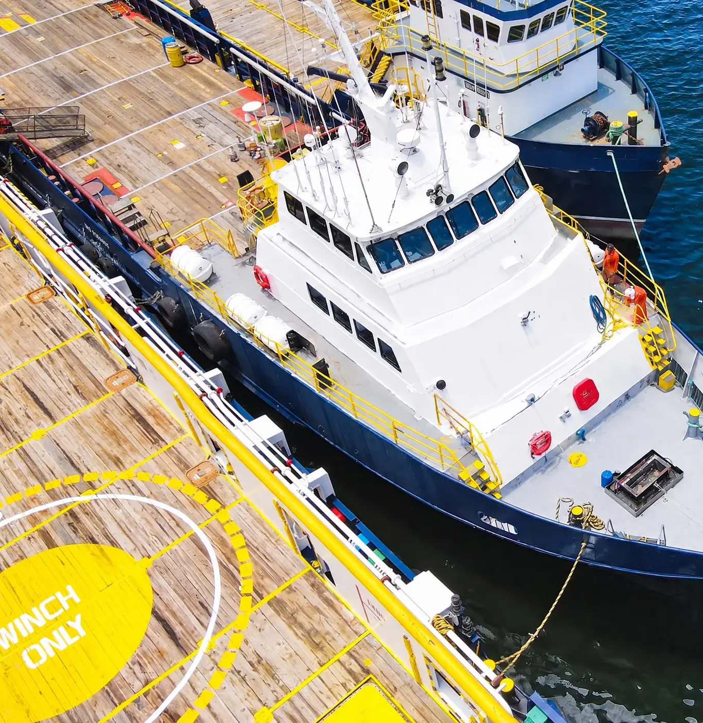 used supply vessel 07841 (2)