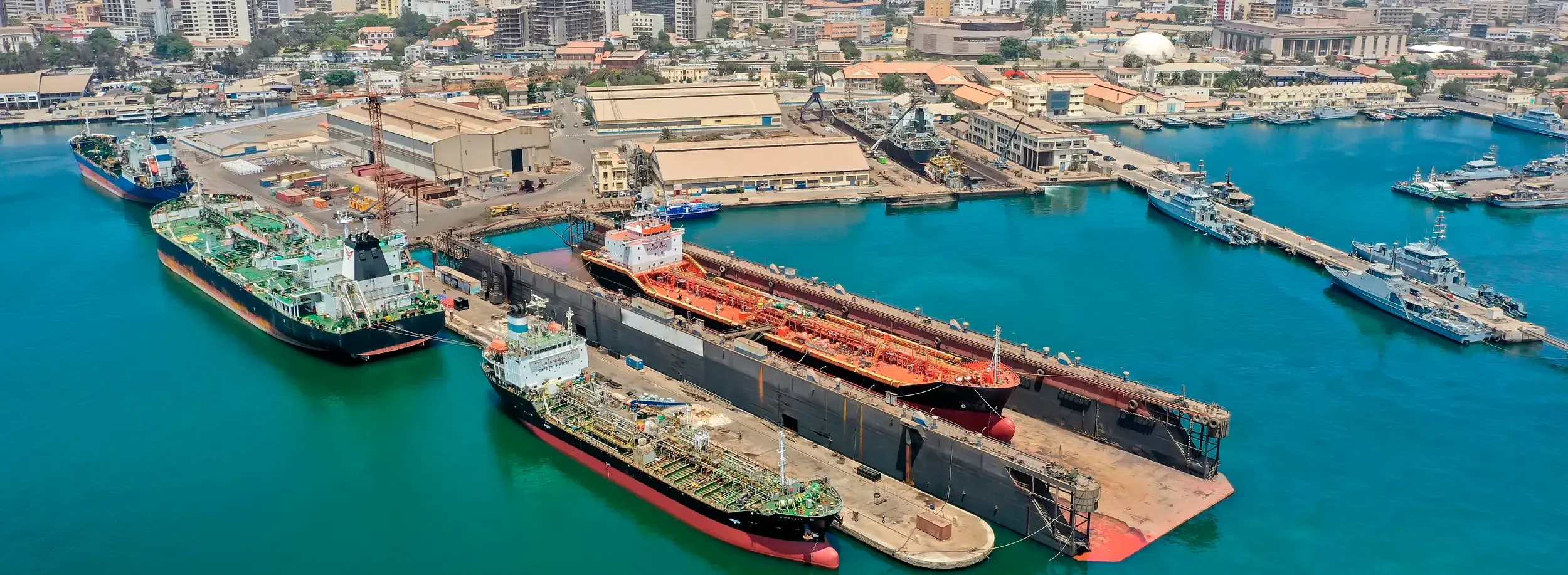 Damen starts repair activities in Dakar top
