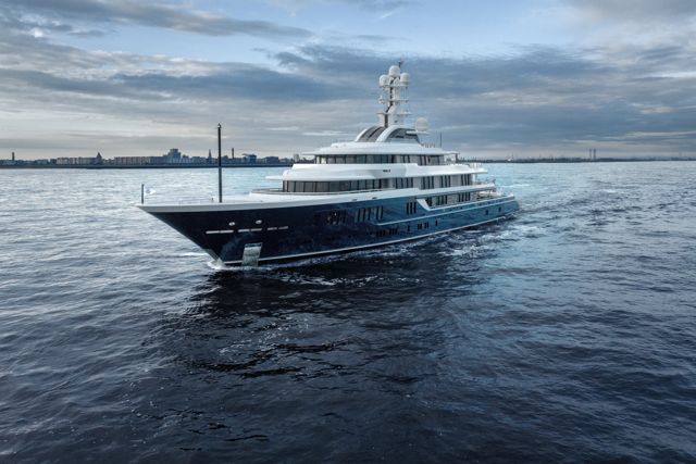 Amels Refit MOONSTONE Departs Vlissingen 