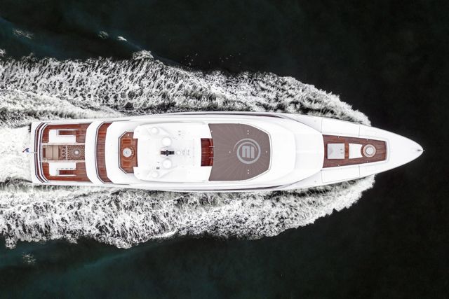 Amels Custom 78 Sets Sail