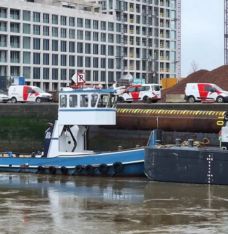 used push boat 07844 (2)