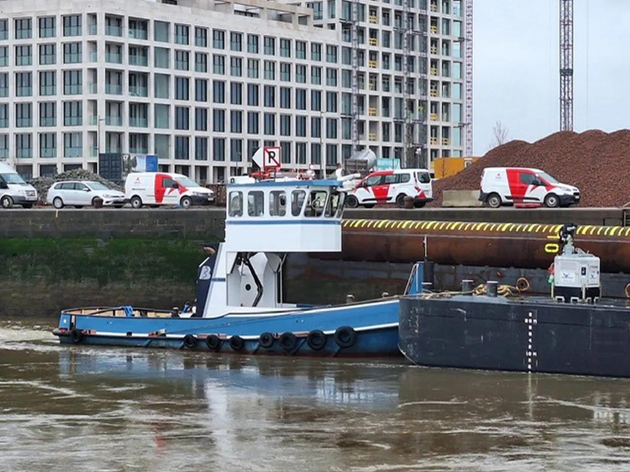 used push boat 07844 (2)