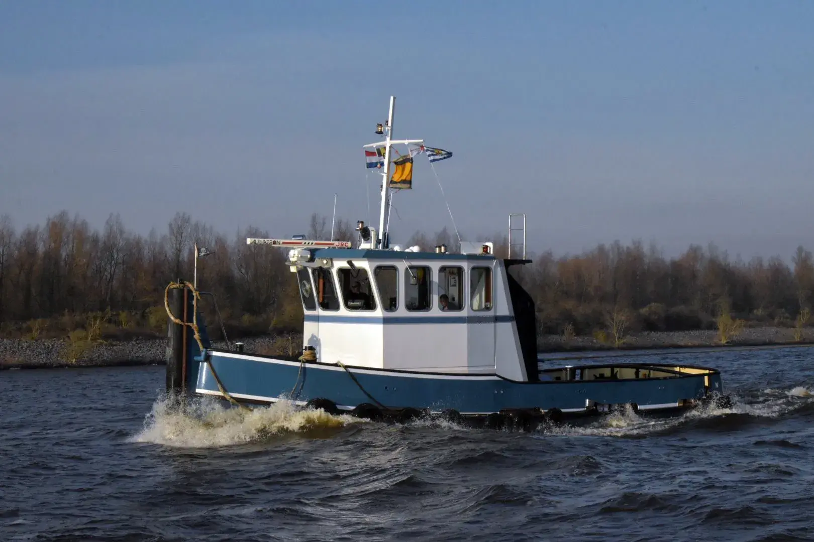 used push boat 07844 (1)