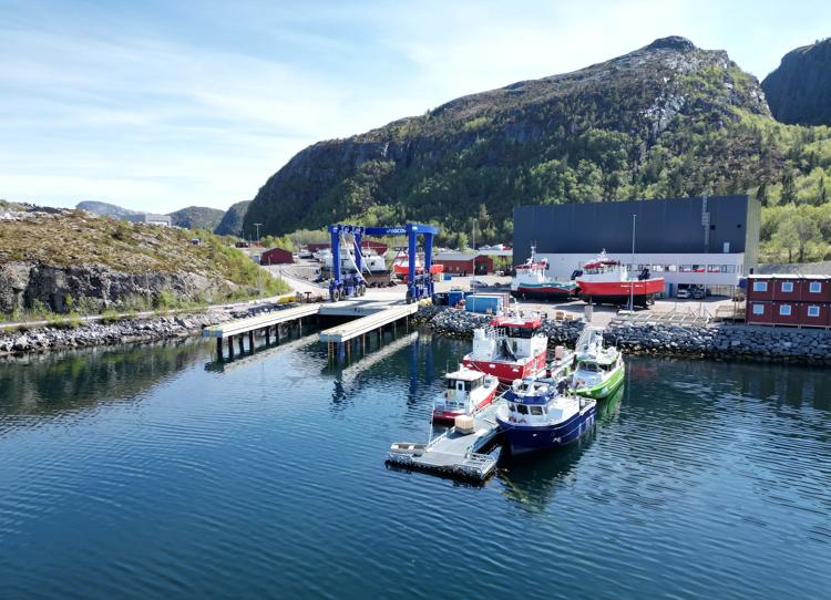 Damen Folla kicks off joint venture with new AQSV design teaser