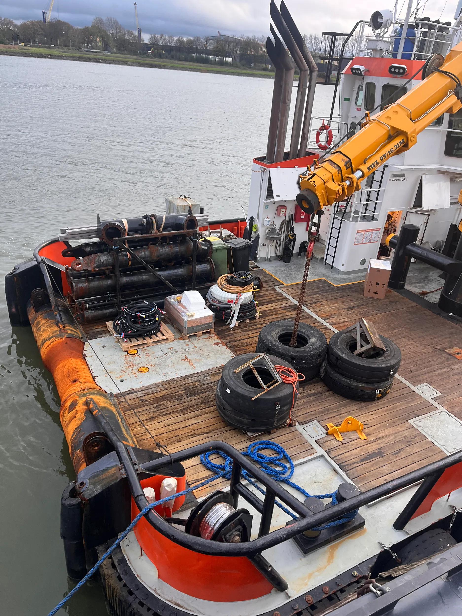 used multicat vessel 2611 (4)