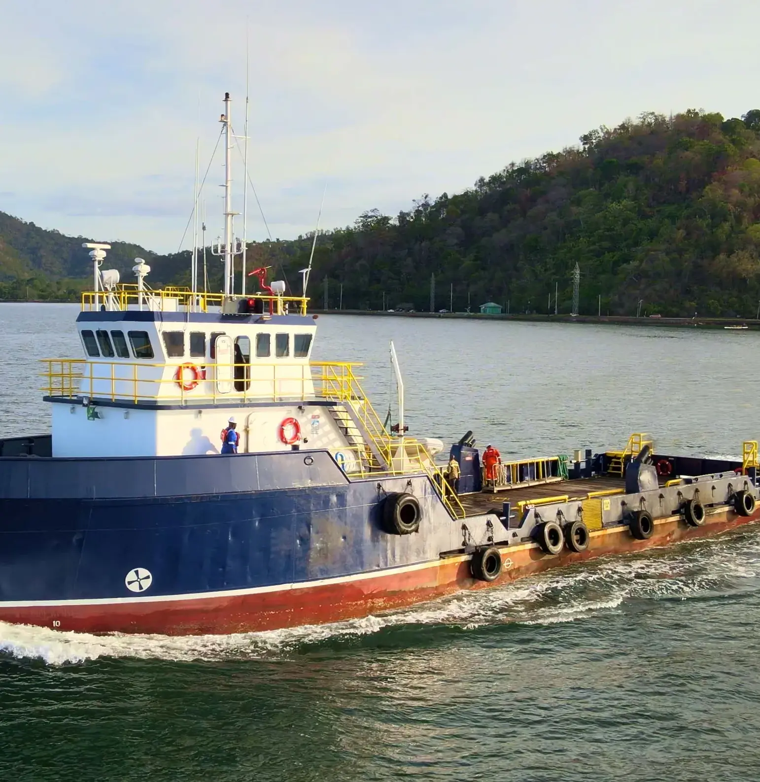used offshore utility vessel 07839 (2)