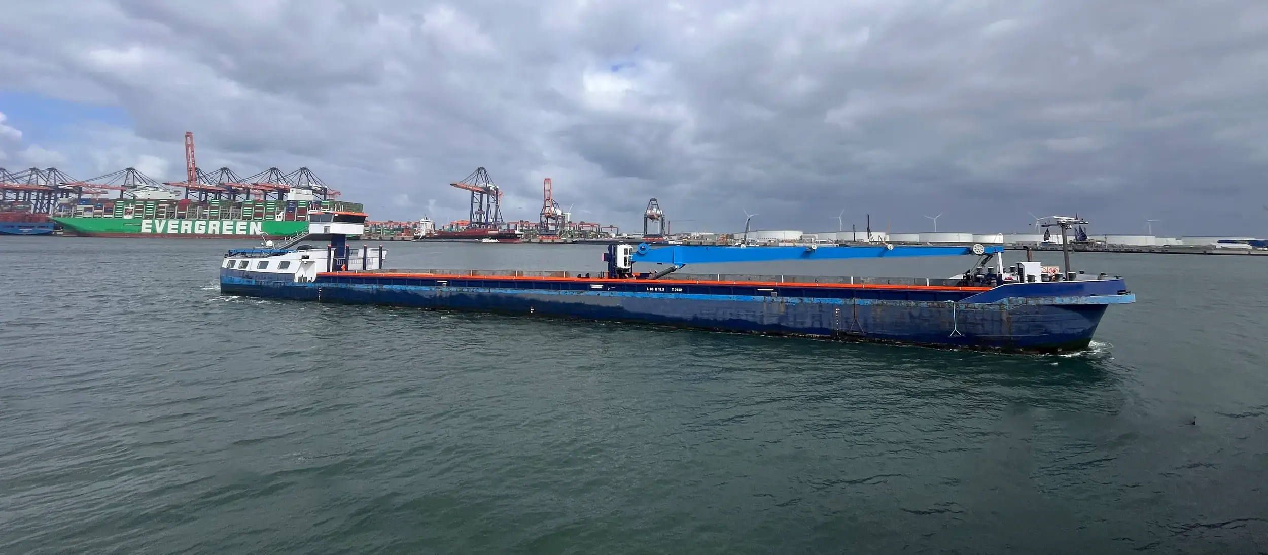 Used Inland Container Barge for sale 07633 (top)