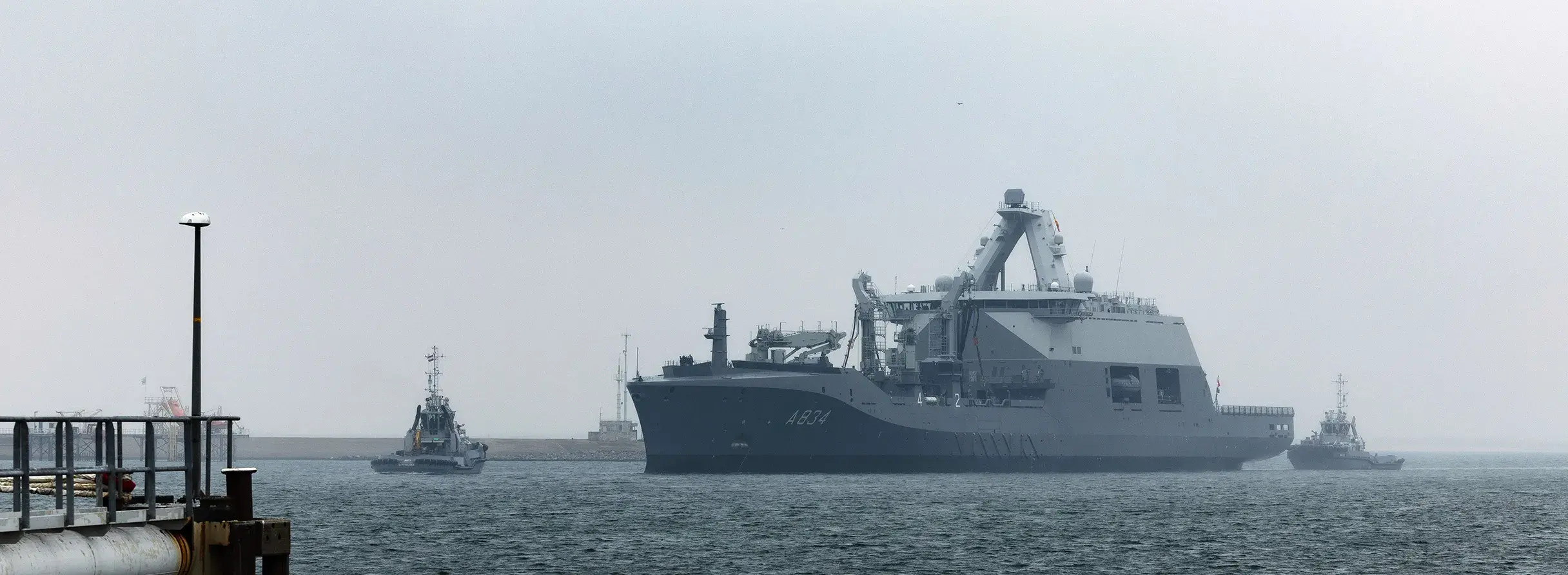 Damen Naval hands over new Combat Support Ship Den Helder to the COMMIT top