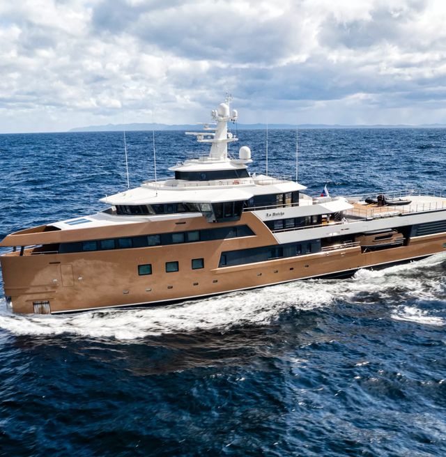 Xplorer 77 LA DATCHA named Charter Yacht of the Year 2026