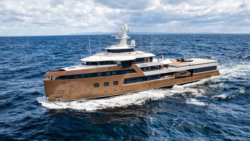 Xplorer 77 LA DATCHA named Charter Yacht of the Year 2026