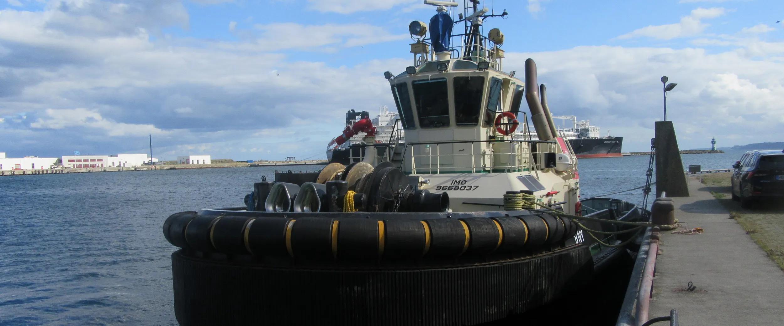 used asd tug 2810 (top)