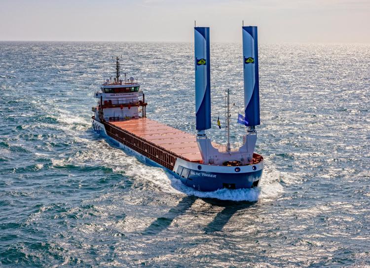 Damen adds wind-assisted propulsion to CF 3850 teaser