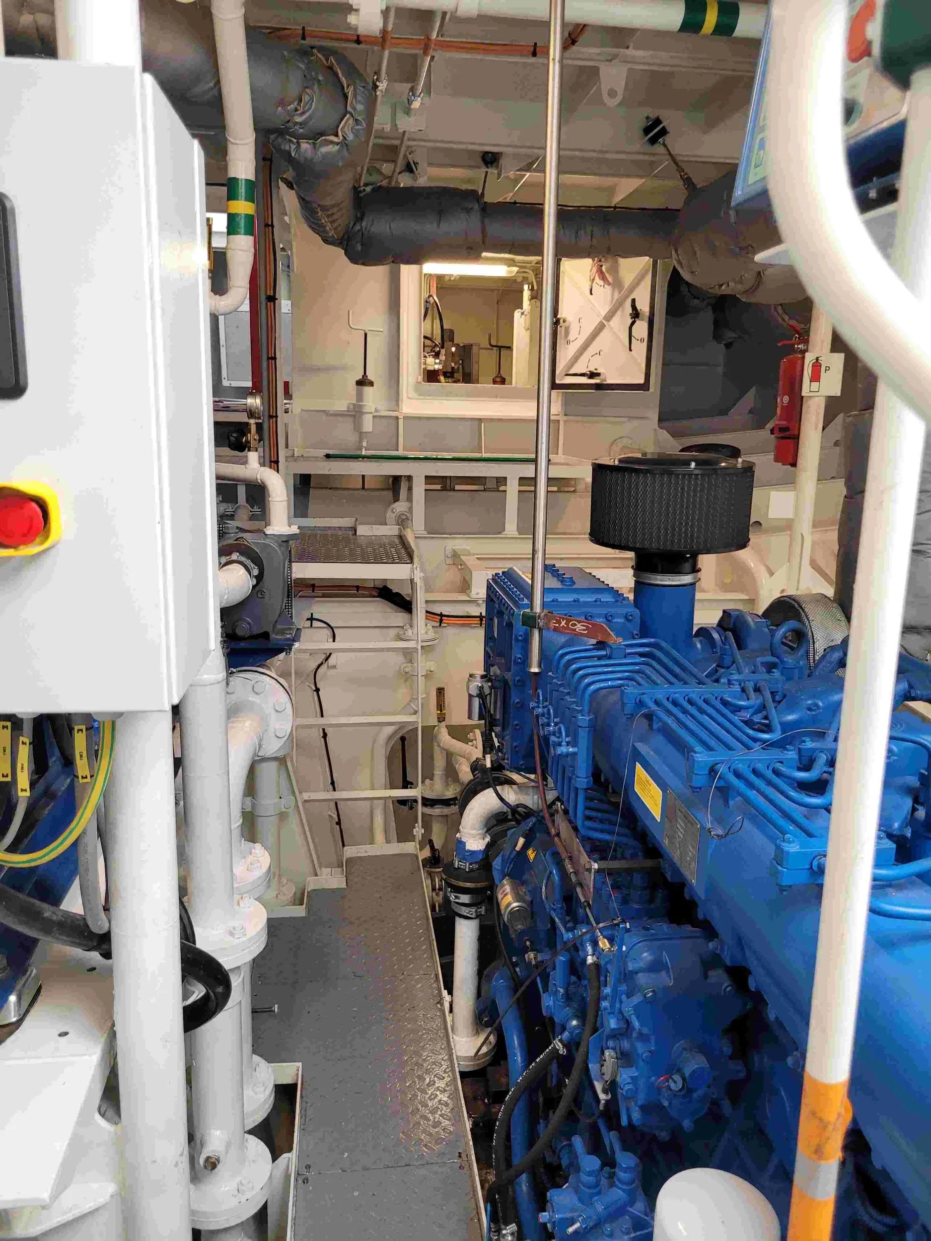 shrimp trawler 2607 (4)