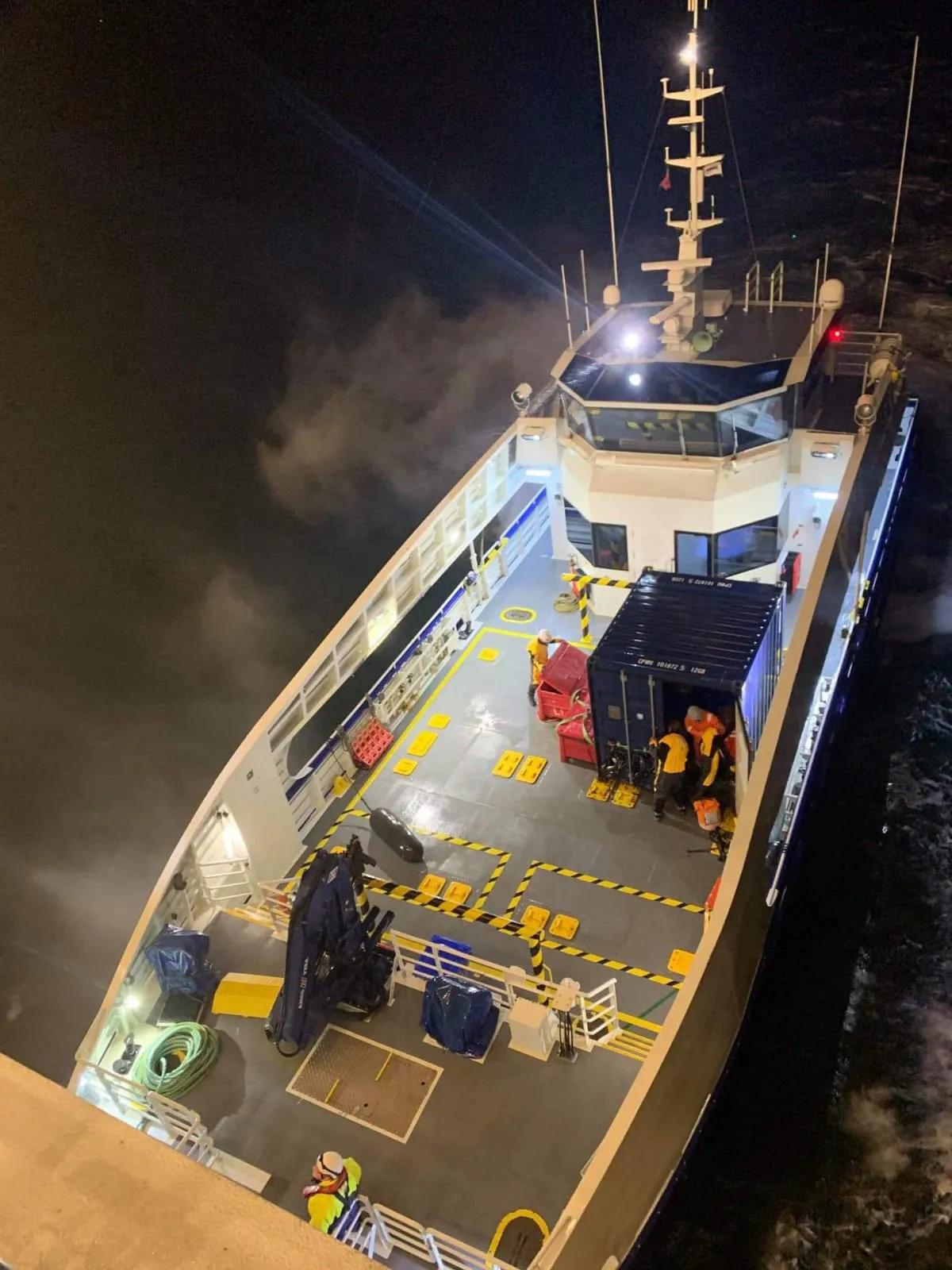  crew transfer vessel 07830 (3)