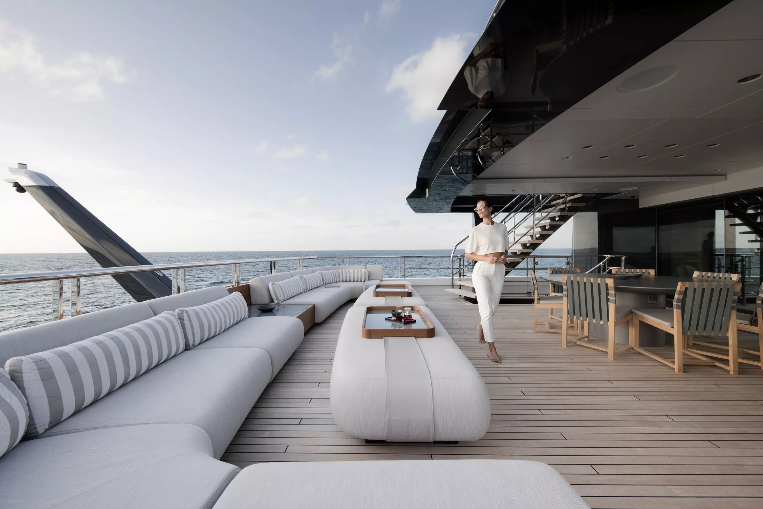 Amels 60 Entourage aft deck